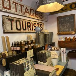 Props Leipers Fork - A corner of the shop