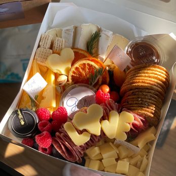 Grazing Gouda - Caterers Near Me Grazing Gouda - Caterers Near Me