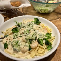 Shrimp Alfredo