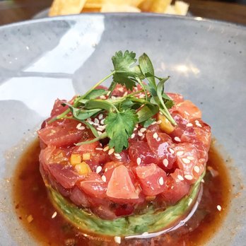 The Marquette Lounge - Tuna Tartare - Lounges Near Me - Minneapolis, Minnesota