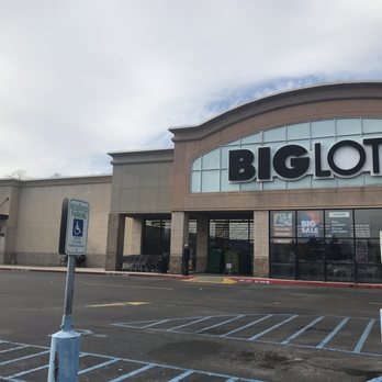 Big Lots - View from parking lot - Discount Store Near Me - Birmingham, Alabama