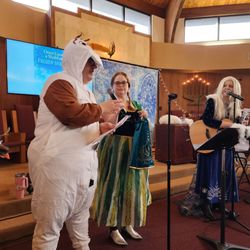 Temple Brith Achim - Themed Shabbats welcome children with familiar characters, Olaf, Anna, and Elsa at Frozen Shabbat.