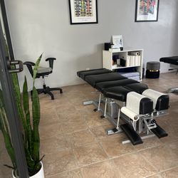 Fattie Esfahanizadeh, DC - Treatment room