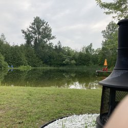 Soper Creek Wilderness Villas - The lake and the fire pit