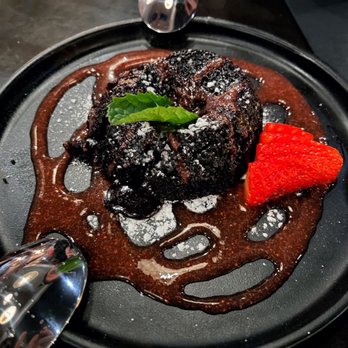 Nori - Lava cake ($10) - Vegan Near Me - Austin, Texas