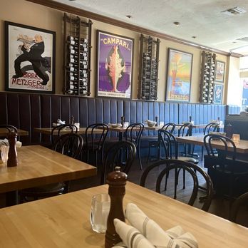 Aruffo's Italian Cuisine - Aruffo's main dining room - Italian Near Me - Claremont, California Aruffo's Italian Cuisine - Aruffo's main dining room - Italian Near Me - Claremont, California