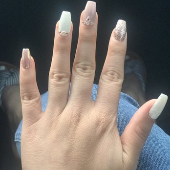Polish'd Nail Bar - Nail Salons Near Me - Clovis, California Polish'd Nail Bar - Nail Salons Near Me - Clovis, California