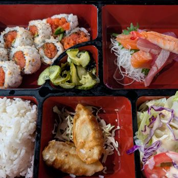 Aikan Sushi & Ramen - Bento box - Sushi Bars Near Me - Burbank, California