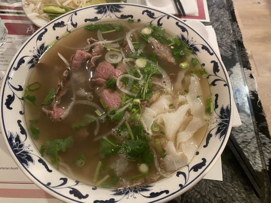 Phở Ba by null