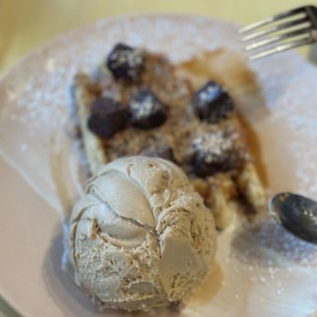 Demetres Downtown Markham - Desserts Near Me - Markham, Ontario Demetres Downtown Markham - Desserts Near Me - Markham, Ontario