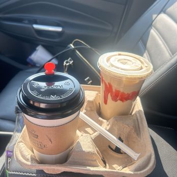 Central Coffee Shoppe - chai tea latte and iced white chocolate raspberry latte - Coffee & Tea Near Me - Elizabeth, Pennsylvania