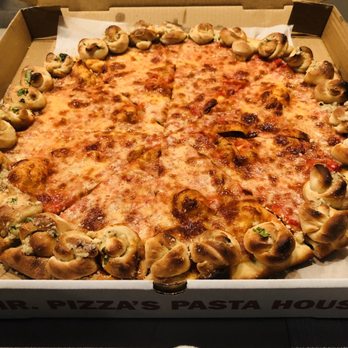 Mr Pizza's Pasta House - Garlic knot pizza - Pizza Near Me - Staten Island, New York Mr Pizza's Pasta House - Garlic knot pizza - Pizza Near Me - Staten Island, New York
