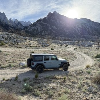 Alabama Hills Recreation Area - Me! And view of Whitney Portal entry. - Parks Near Me - Lone Pine, California