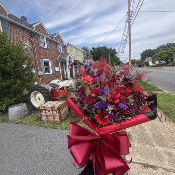 Everlasting Love Florist - Florists Near Me - Chambersburg, Pennsylvania Everlasting Love Florist - Florists Near Me - Chambersburg, Pennsylvania