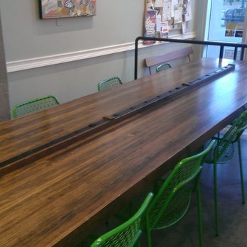 Philz Coffee - work table - Coffee & Tea Near Me - Sunnyvale, California
