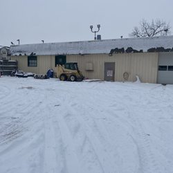 Bloomingdale Rescue & Recovery - they used that yellow machine to shove the cars in the snow, messing the car more up not caring about people's car
