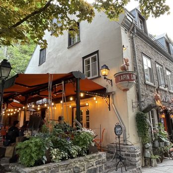 Le Lapin Sauté - Patio - French Near Me - Quebec City, Quebec Le Lapin Sauté - Patio - French Near Me - Quebec City, Quebec