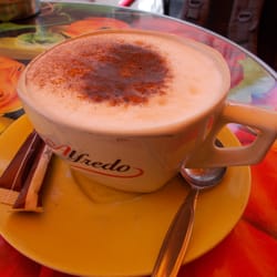 Galerie Cafe - Cafe au lait