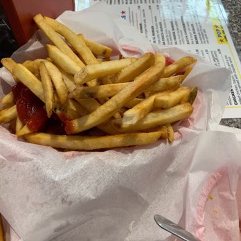 Rush Off Main - Basket of fries - Hot Dogs Near Me - Brownsburg, Indiana
