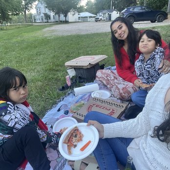 Cabot Street Pizza - Pizza picnic - Pizza Near Me - Beverly, Massachusetts