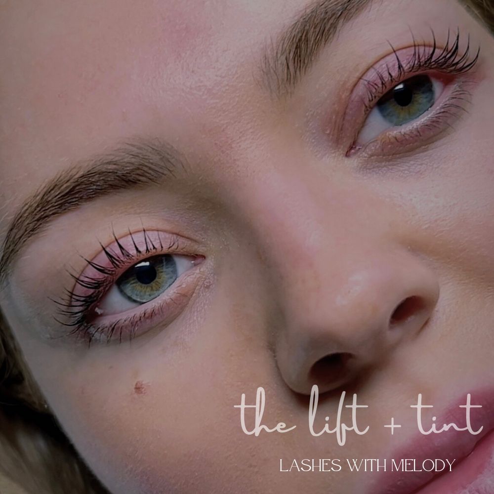 Lashes With Melody Logo