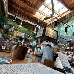 Driftwood Brewery - Decor