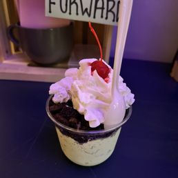 Small Sundae
