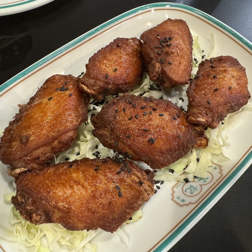 HK Cafe - House Special Fried Chicken Wings - Cantonese Near Me - Honolulu, Hawaii HK Cafe - House Special Fried Chicken Wings - Cantonese Near Me - Honolulu, Hawaii