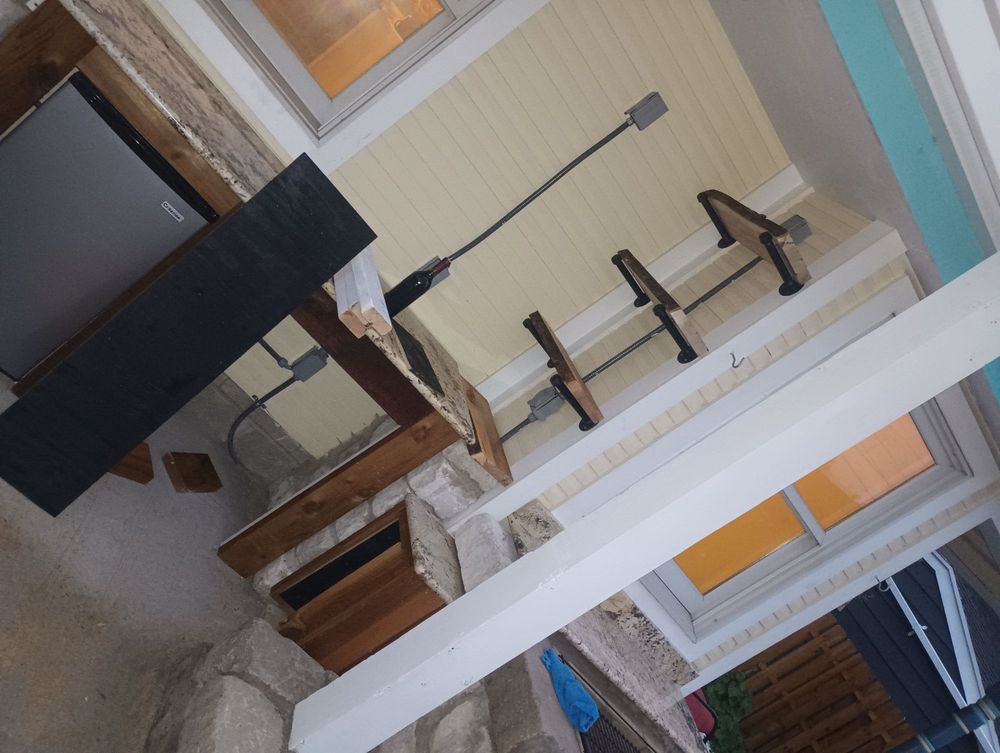 Slide of Dayton Strong Construction