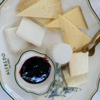 Alfredo alla Scrofa - Cheese plate - Italian Near Me - Rome, RM