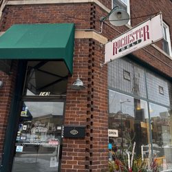 Periwinkle's Bakery on Broadway - Rochester Deli Entrance
