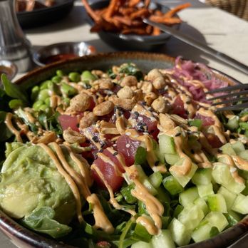 Arizona Grand Lobby Bar - Poke bowl - Bars Near Me - Phoenix, Arizona Arizona Grand Lobby Bar - Poke bowl - Bars Near Me - Phoenix, Arizona