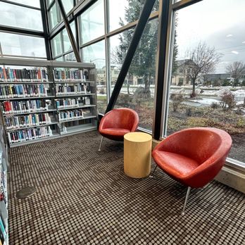 Snoqualmie Library - seating area - Libraries Near Me - Snoqualmie, Washington Snoqualmie Library - seating area - Libraries Near Me - Snoqualmie, Washington