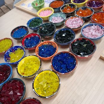 Art Masterclass - Color options - Arts & Crafts Near Me - Tustin, California Art Masterclass - Color options - Arts & Crafts Near Me - Tustin, California