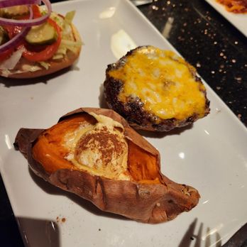 Brookwood Grill - American Near Me - Roswell, Georgia