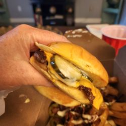 Hard Pressed - Yummy burger!