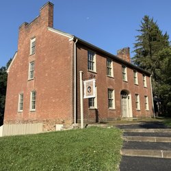 Mount Washington Tavern - Once a bustling inn