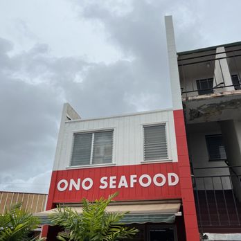 Ono Seafood - Seafood Near Me - Honolulu, Hawaii