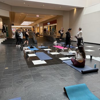 YogaSix St. Louis - Yoga Near Me - St. Louis, Missouri YogaSix St. Louis - Yoga Near Me - St. Louis, Missouri