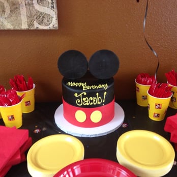 Frosted Cakery - Custom cake from the Frosted Cakery - Bakeries Near Me - Fresno, California Frosted Cakery - Custom cake from the Frosted Cakery - Bakeries Near Me - Fresno, California