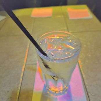 Le Caire Lounge - Cocktail Bars Near Me - Williston Park, New York