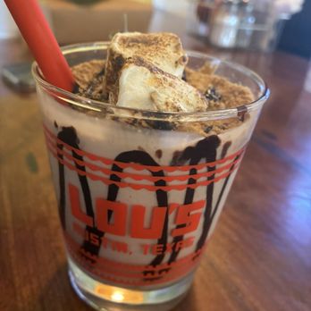 Lou’s - Barton Springs - S'mores shake - American Near Me - Austin, Texas Lou’s - Barton Springs - S'mores shake - American Near Me - Austin, Texas