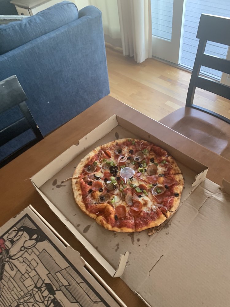 Lucky's Pizza & Sub House