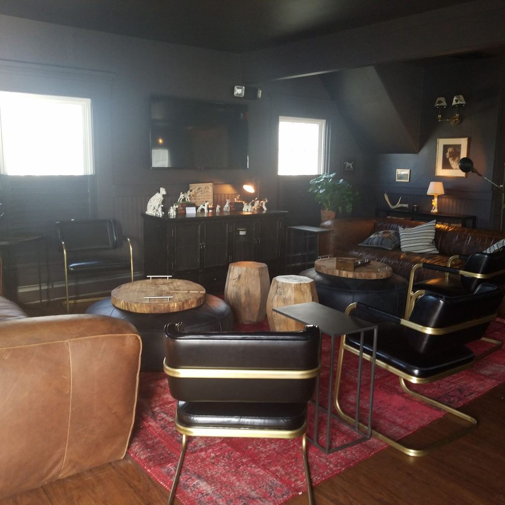 Batson River Brewing & Distilling - Kennebunk - Lounge area - Breweries Near Me - Kennebunk, Maine Batson River Brewing & Distilling - Kennebunk - Lounge area - Breweries Near Me - Kennebunk, Maine