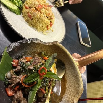 Siam Thai - Pineapple Fried Rice f Spicy Filet Mignon Basil Plate - Thai Near Me - Flushing, New York Siam Thai - Pineapple Fried Rice f Spicy Filet Mignon Basil Plate - Thai Near Me - Flushing, New York