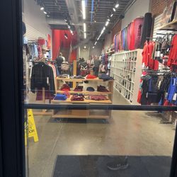 Lululemon Athletica