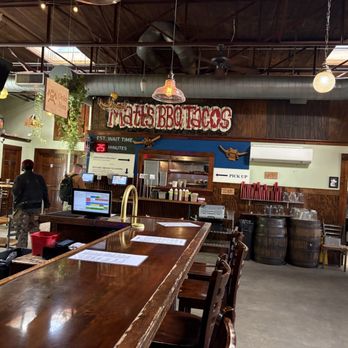 Matt's BBQ Tacos - Order window - Barbeque Near Me - Portland, Oregon Matt's BBQ Tacos - Order window - Barbeque Near Me - Portland, Oregon