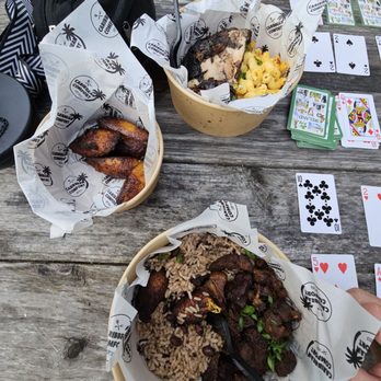 Caribbean Comfort - Food Trucks Near Me Caribbean Comfort - Food Trucks Near Me