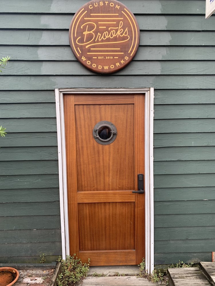 Brooks Custom Woodworks - upholstery in Sullivan's Island, SC