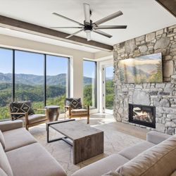 Highlands of the Smokies